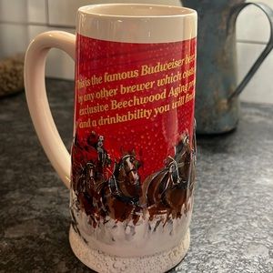 Budweiser Sights of the season beer stein. Perfect condition. Collectible